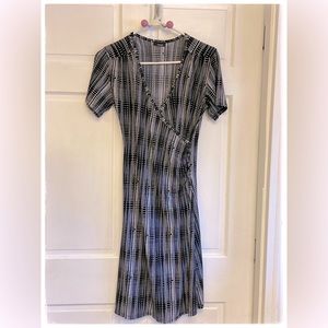 ✨NY Pnotik Women’s Black & White Dress